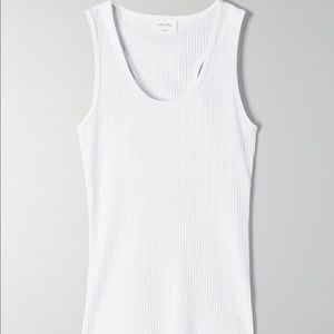 NWT Wilfred Free Kelly Racerback Tank